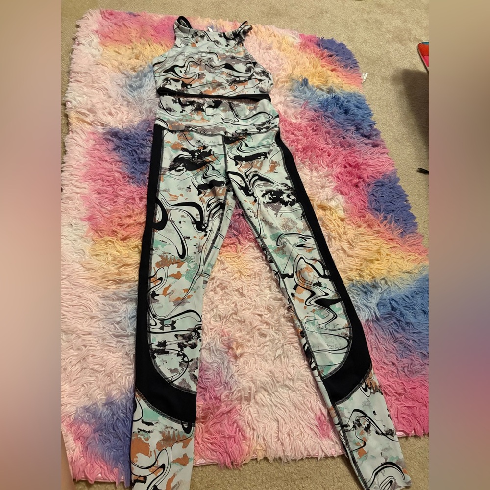 Under Armour Women's Workout Set